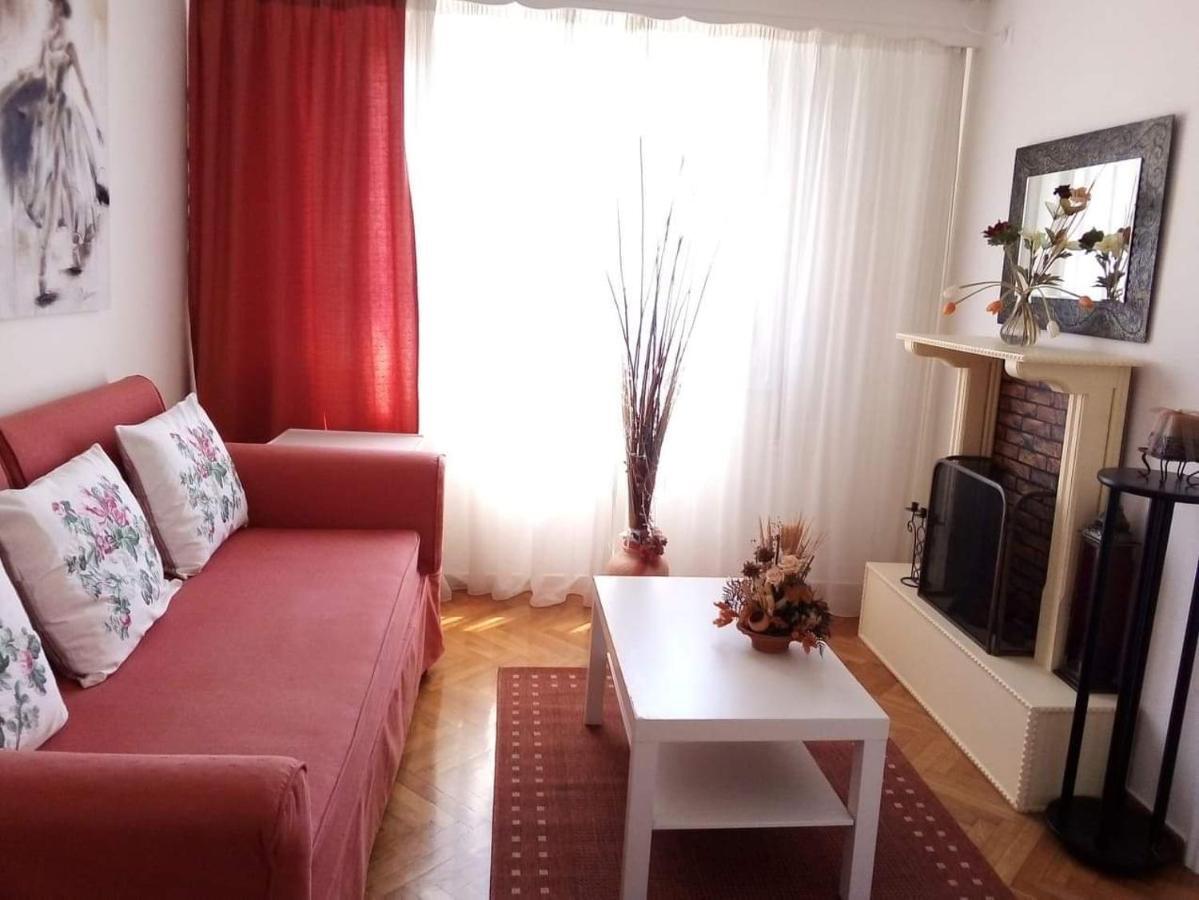 Sylvia' S Apartments Athens Exterior photo